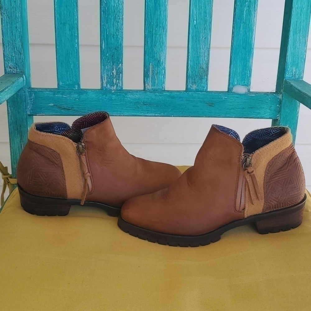 Womens North Face Bridgeton Booties Sz 6.5